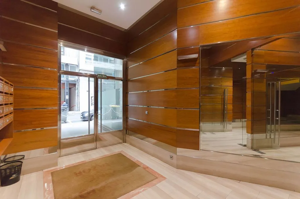 Entrée - Apartment with Sea View on Rubine Avenue