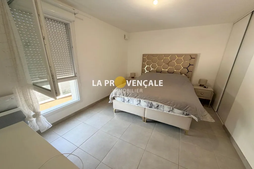 Chambres - Appartement T3 avec Terrasse à Rognac
