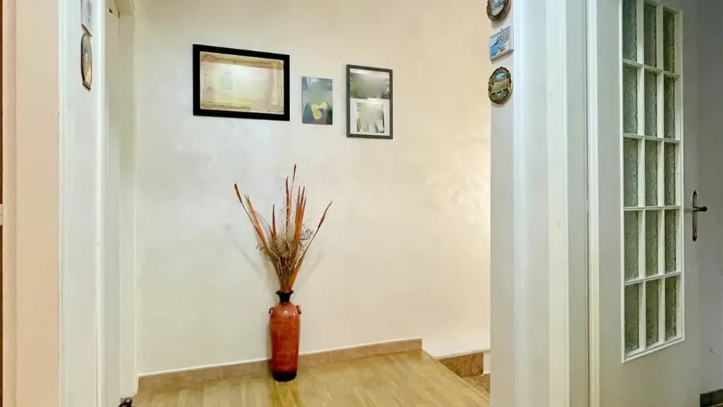 Entrée - Elegant Semi-detached House in Borgo Virgilio