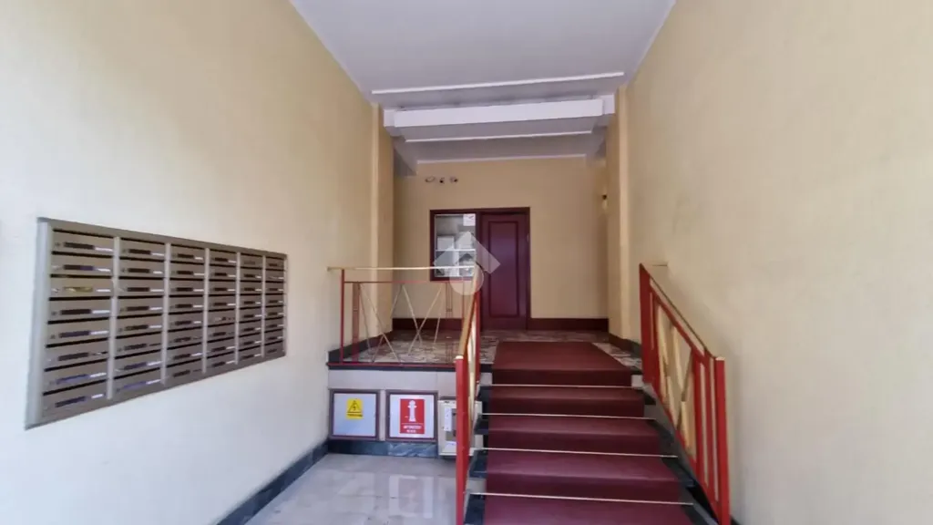 hallway_entrance