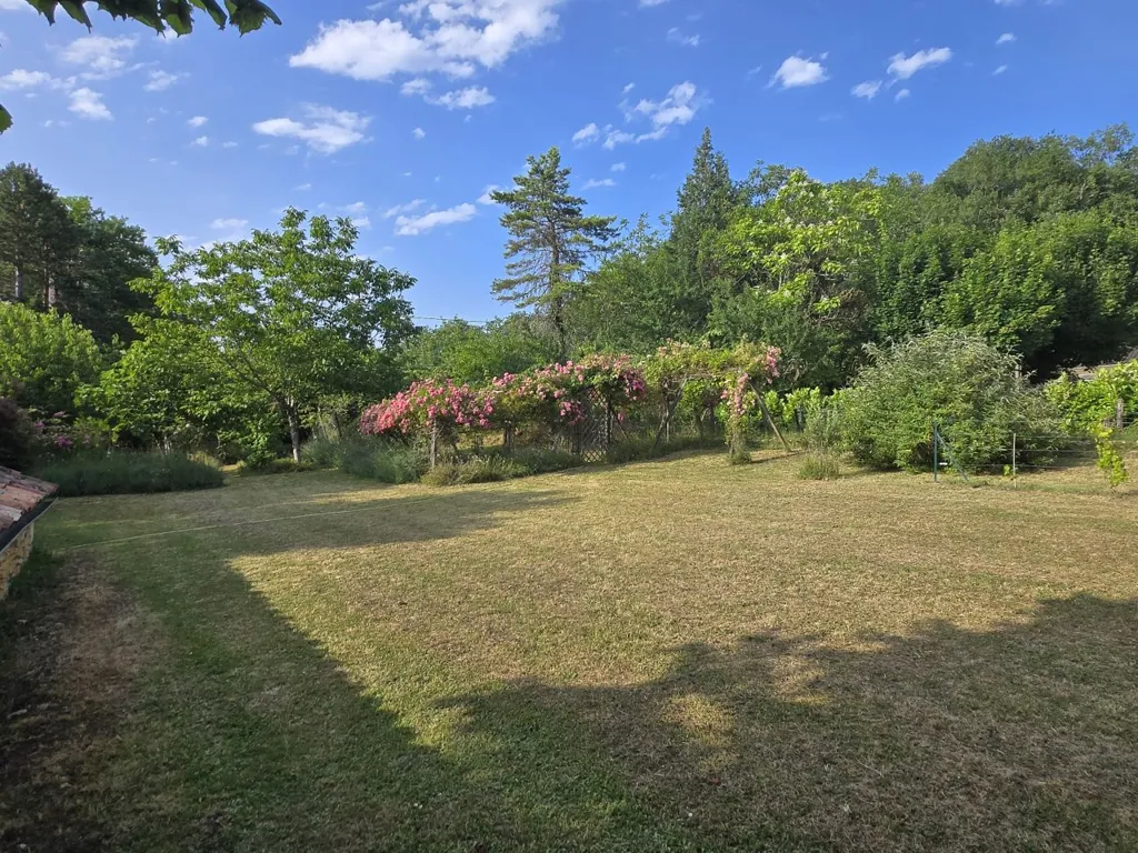 Jardin - Propriété de Charme avec Jardin à Proximité du Périgord Noir