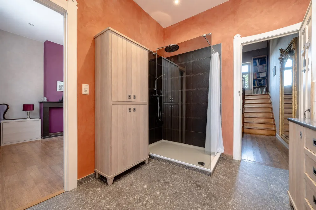 Salles de bain - Maison de Maître avec Jardin d'Exception à Tournai