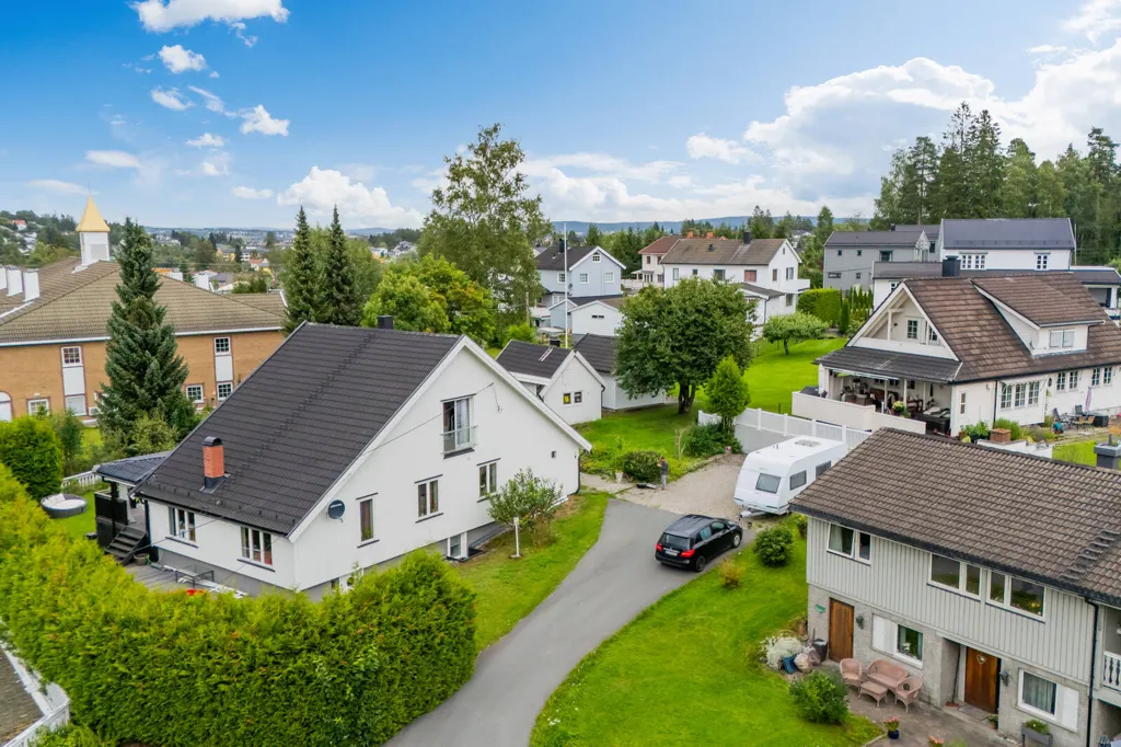 Vista aerea - Casa di 6 locali a Fjellhamar