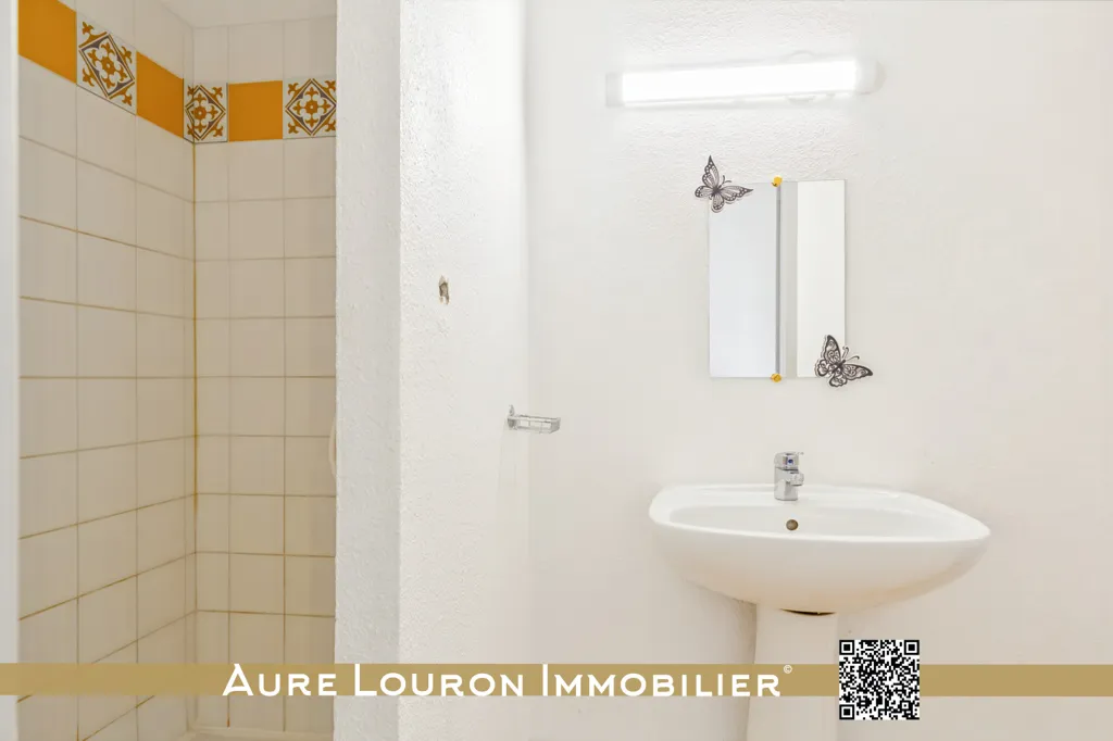 Vannitoad - Duplex Apartment with Balcony in Arreau