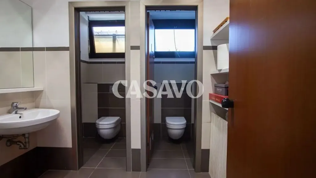 Vannitoad - Dual-Use Apartment with Panoramic Terrace in Milan