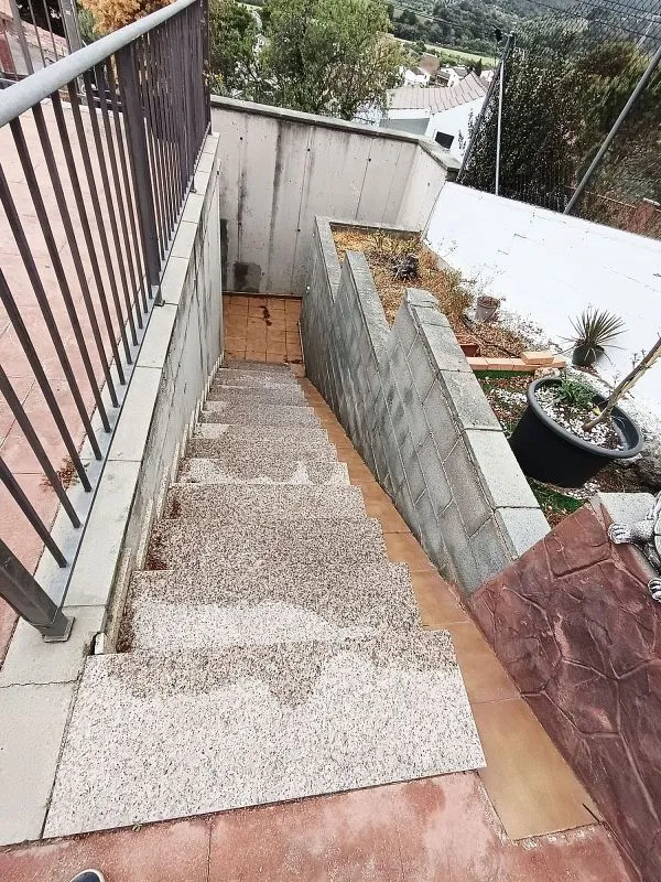Pièces - Chalet with Terrace and Garage in Piera