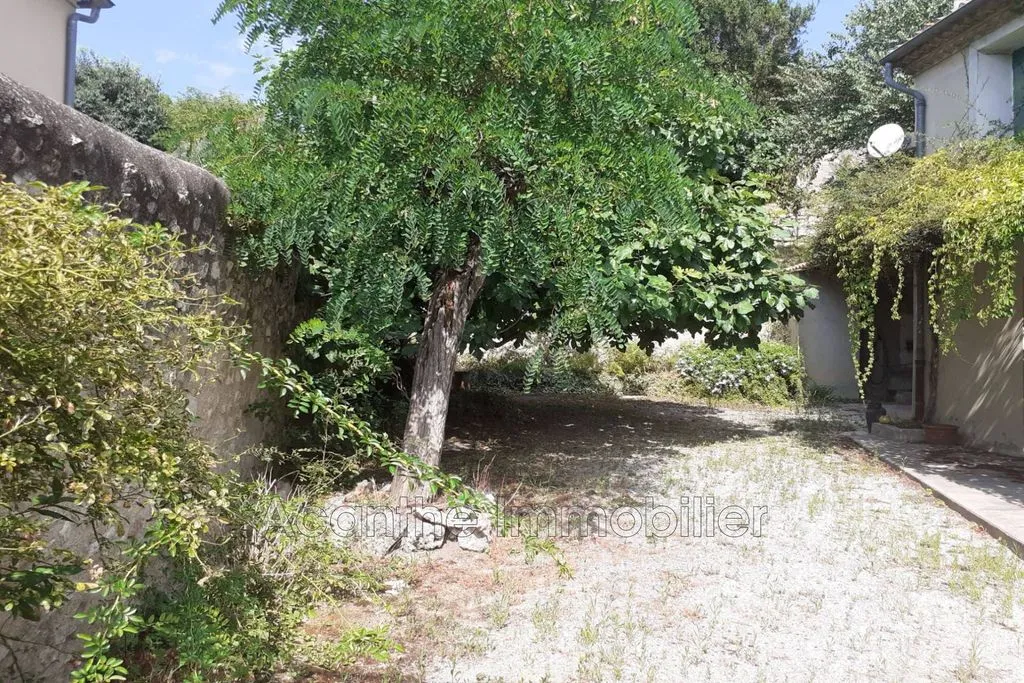 Jardin - Villa à Rénover avec Jardin à Assas