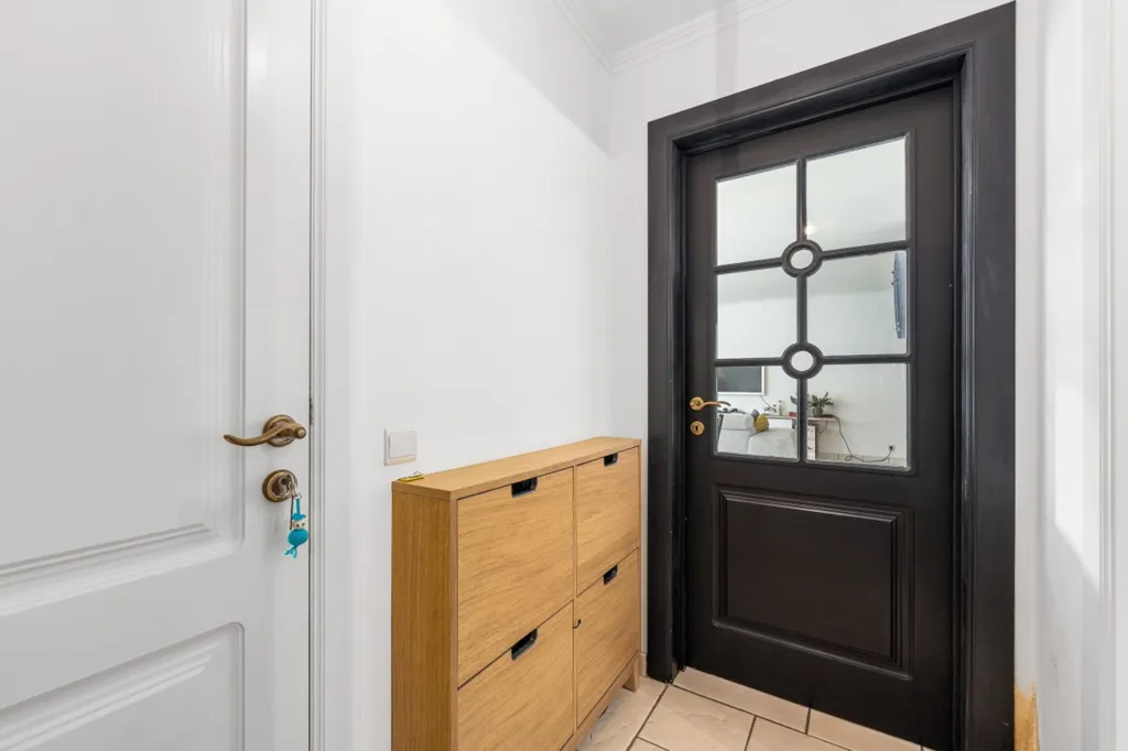 Esik - Move-in Ready Apartment in Central Hamme
