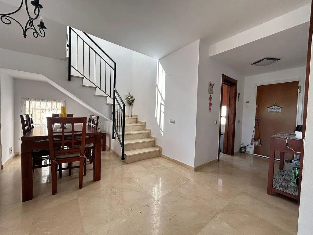 Dining Room - Semi-detached House with Pool in Las Salinas