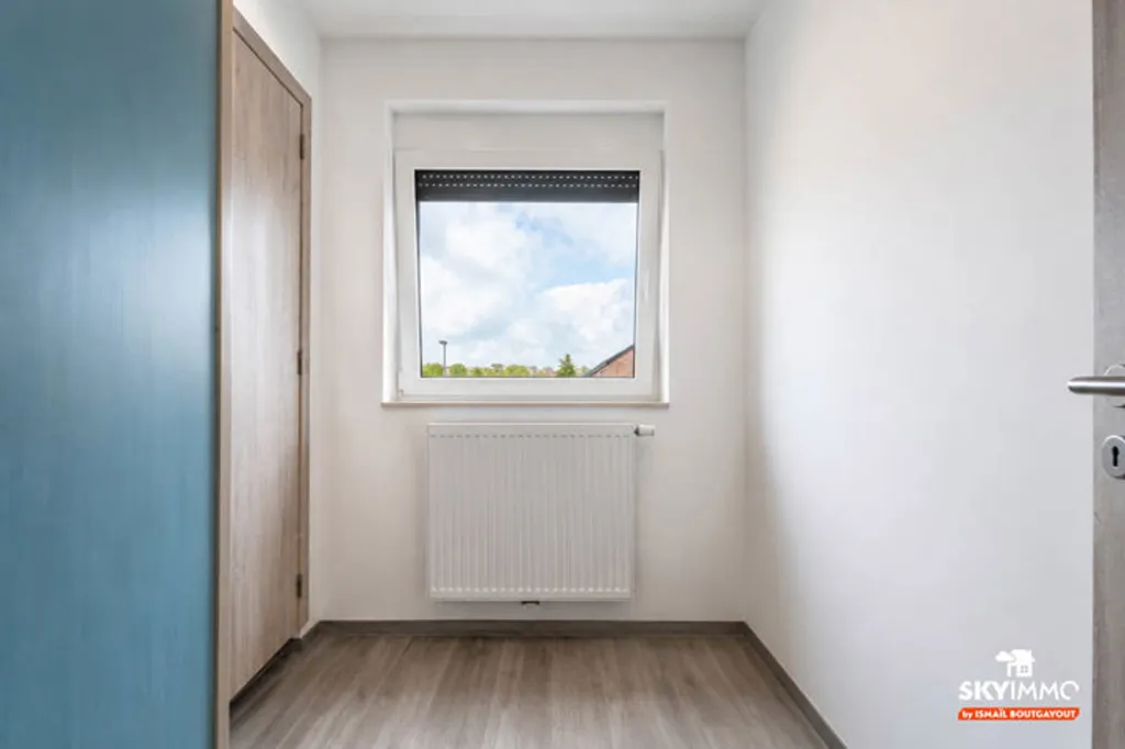 Esik - Fully Equipped 3-Fronted House with Garden in Seraing