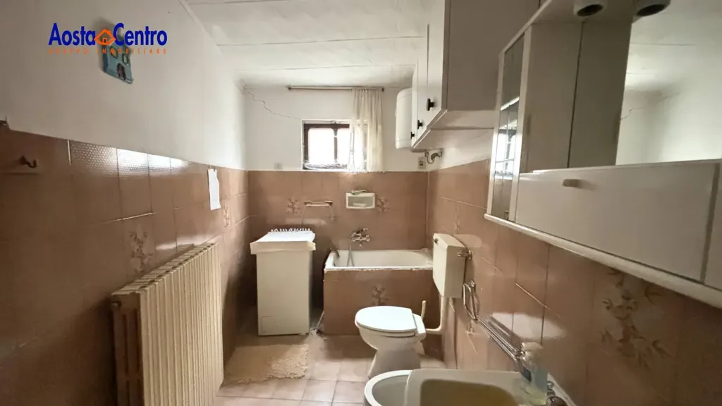 Vannitoad - Rustic Casale with Terrace in Vernosse, Oyace