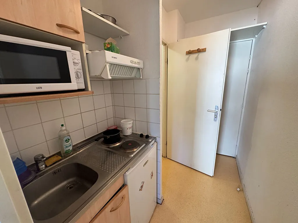 Köök - Studio in Central Orleans with Tram Access