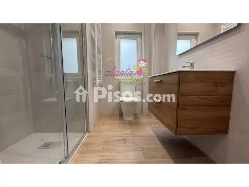 Badezimmer - New Flat with Balcony in Salamanca