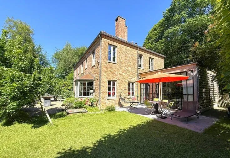 4-bedroom house in BE