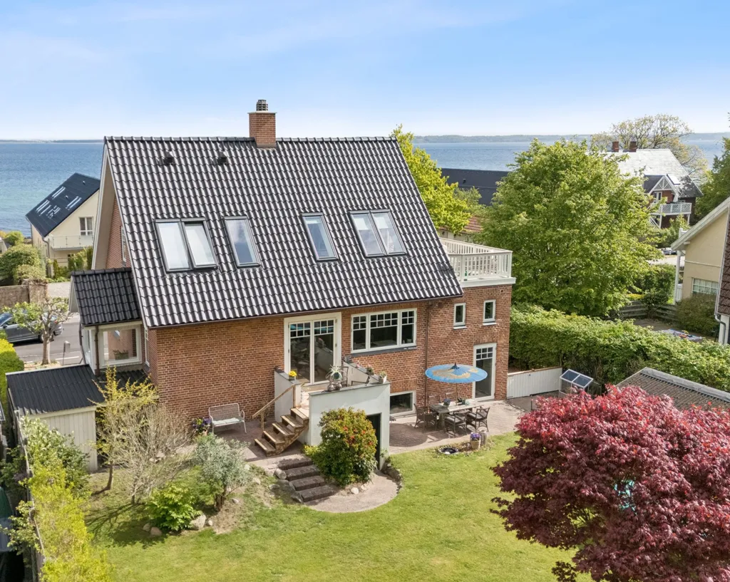 Vue aérienne - Villa with Sea View in Ålsgårde