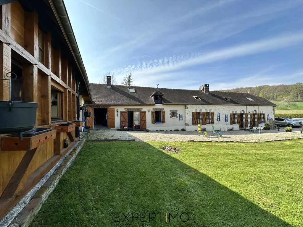 Aed - Renovated Longère with Three Apartments in Estissac