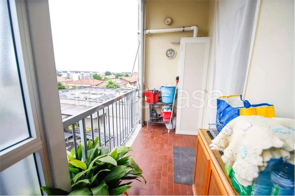 Balcon - Apartment with Balcony in Volpiano