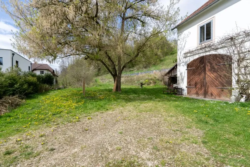 Giardino - Historic Mill with Schloss Proximity in Achleiten