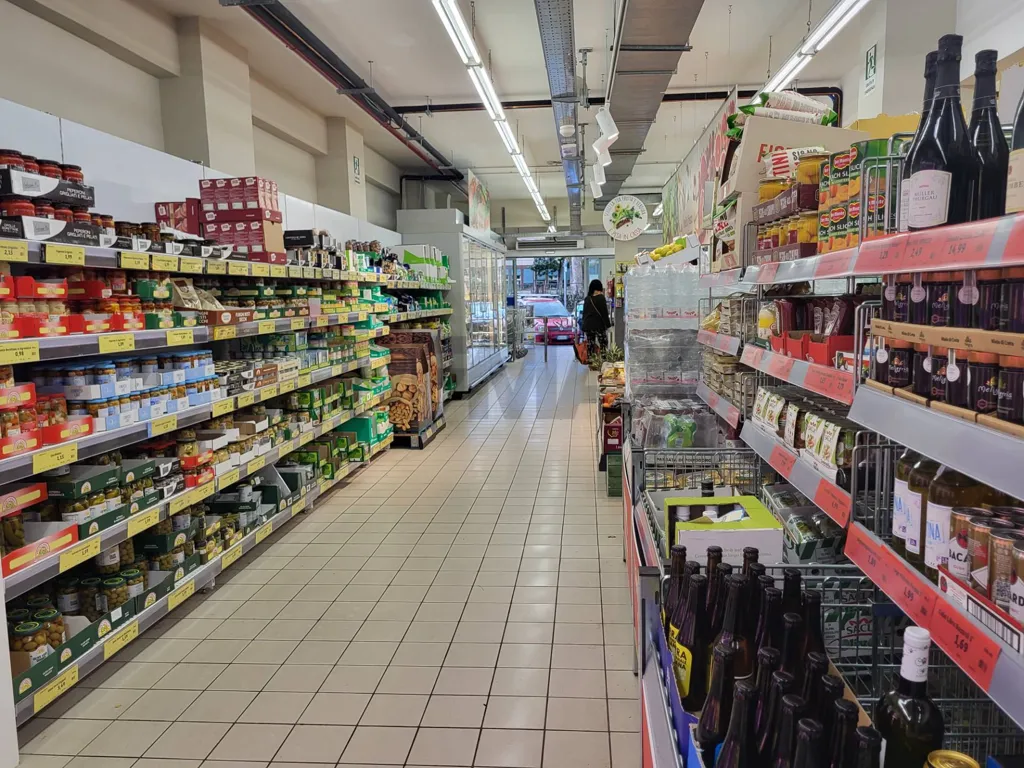 Buanderie - Commercial Space near Villa Gordiani, Rome