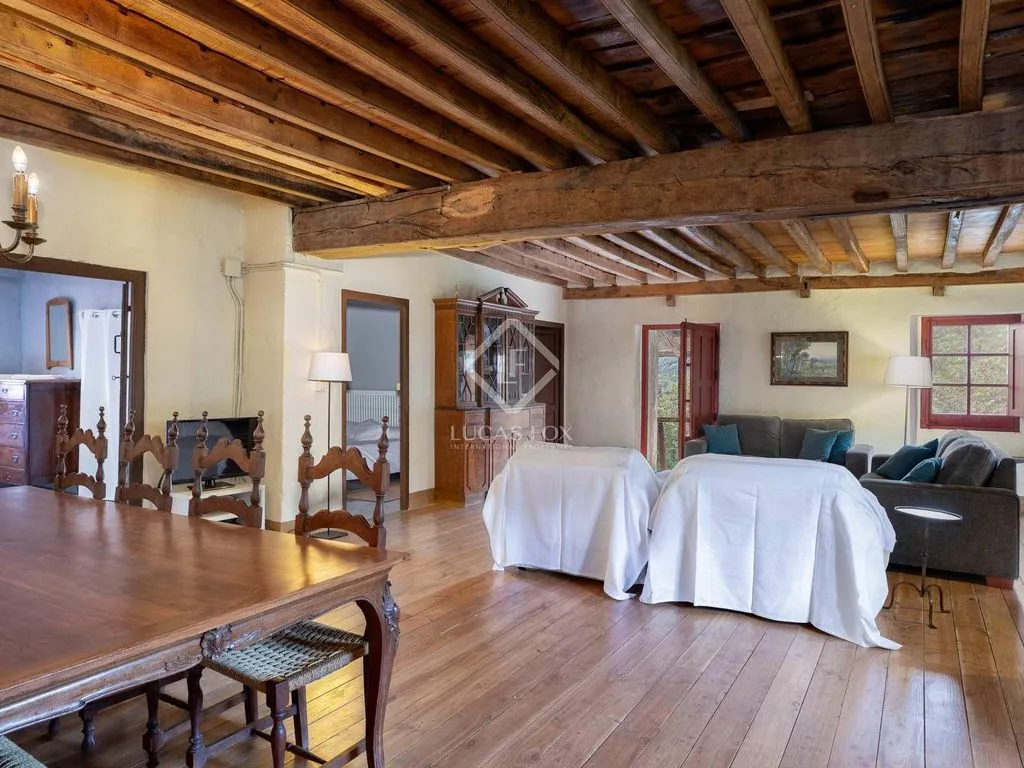 Sala da pranzo - Country House with Pool in Alta Garrotxa