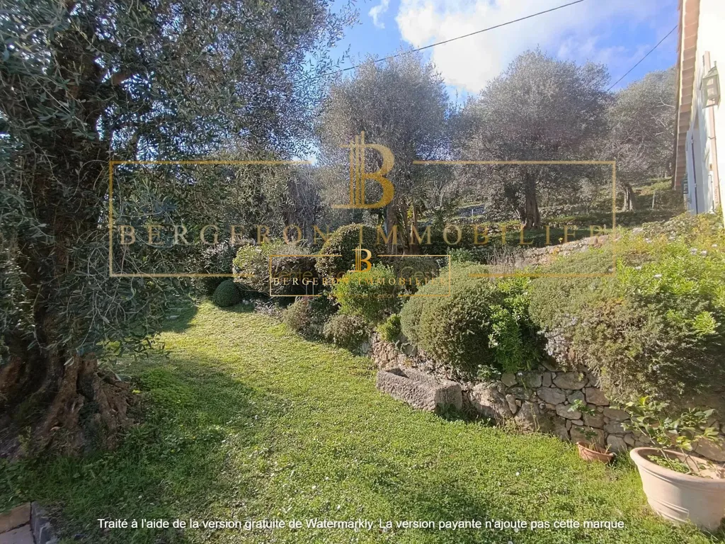 Jardin - Villa avec Vue Panoramique et Piscine au Tignet