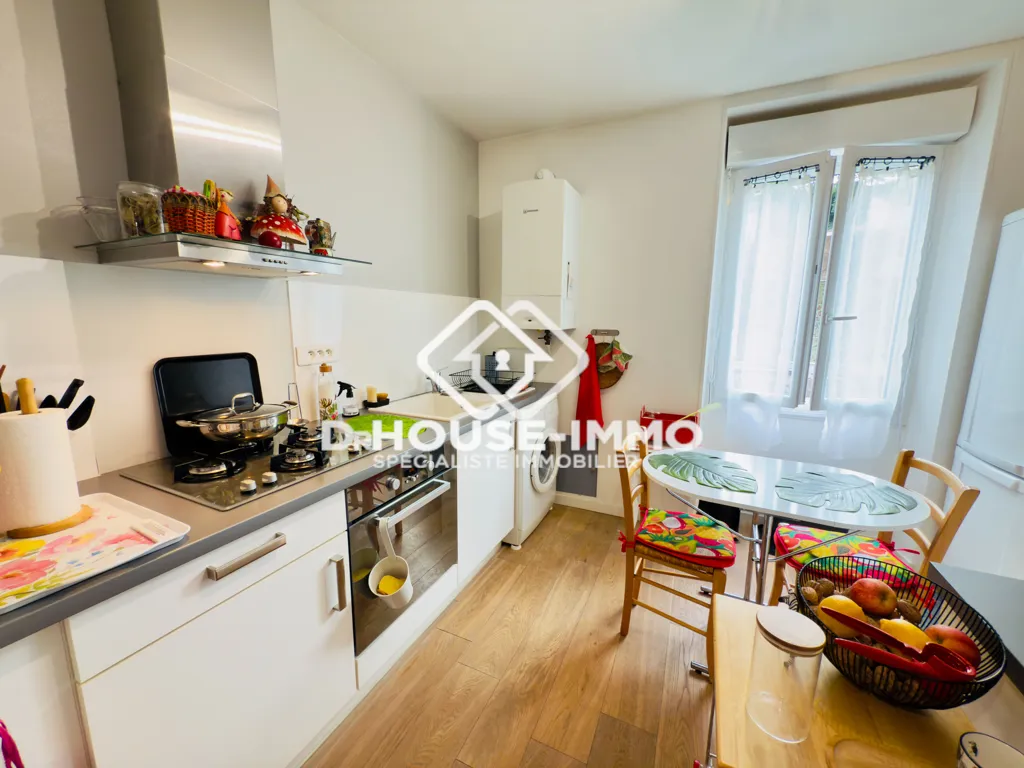 Cuisine - Duplex Lumineux avec 4 Chambres près du Centre de Périgueux