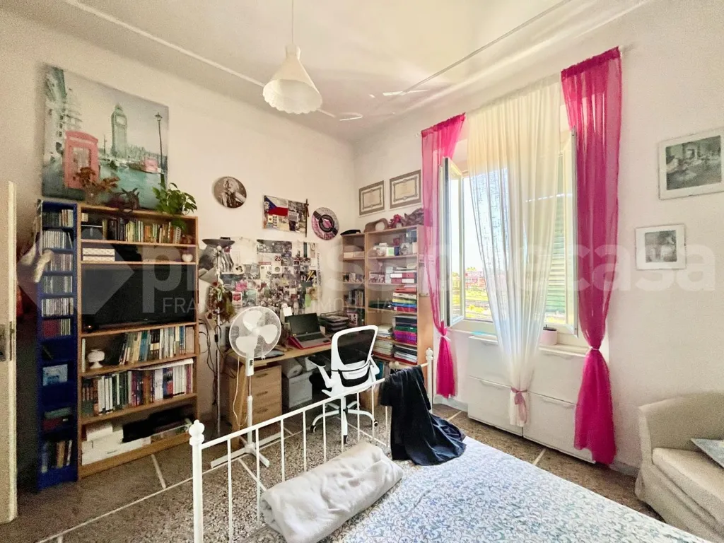Bedrooms - Apartment with Terrace in Pisa