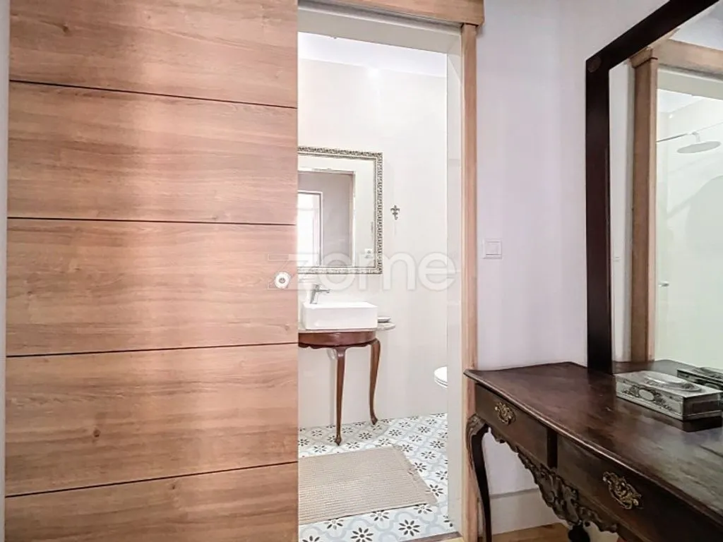 Vannitoad - Luxury House with 8 Suites in Figueira da Foz