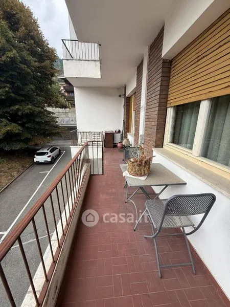 Rõdu - Apartment with West Terrace in Aosta