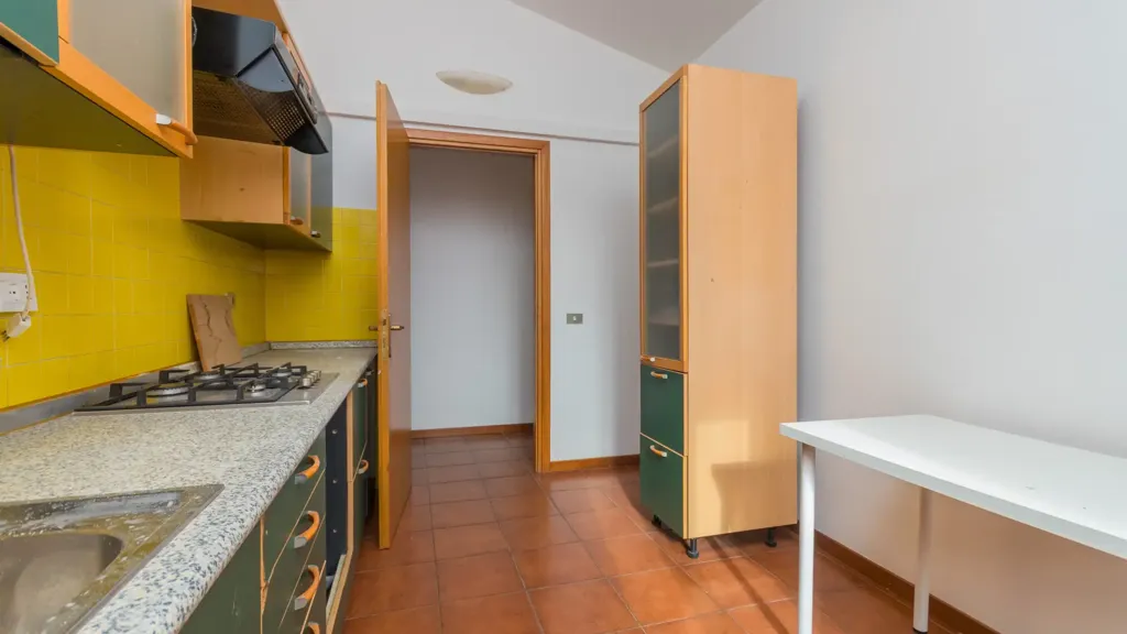 Cuisine - Two-Level Apartment with Garage in Spresiano