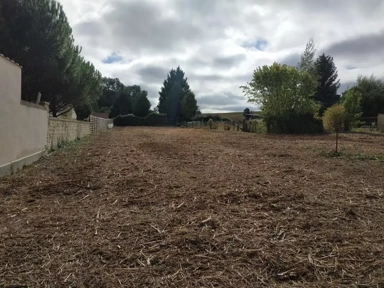 Todas las fotos (2) - Buildable Plot with Services in Chaussy
