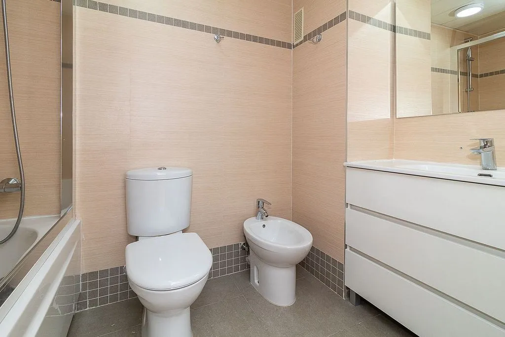 Salles de bain - 1-Bedroom Apartment with Pool in Valencia