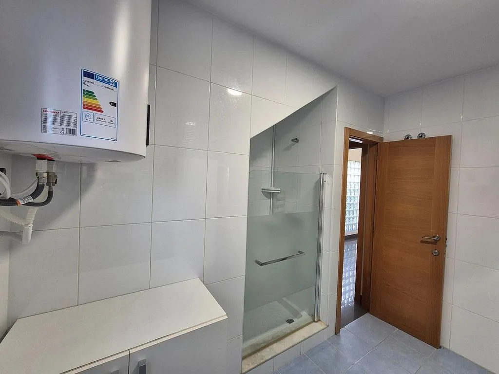Salles de bain - Modern Chalet with Pool near Daimús Beach