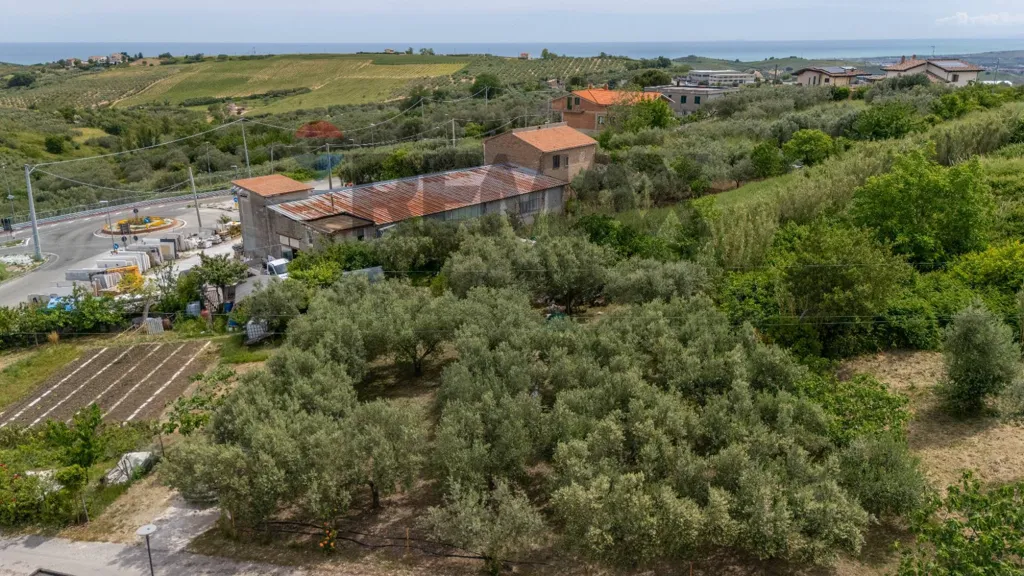 Vue aérienne - Buildable Land with Sea View in Cupello
