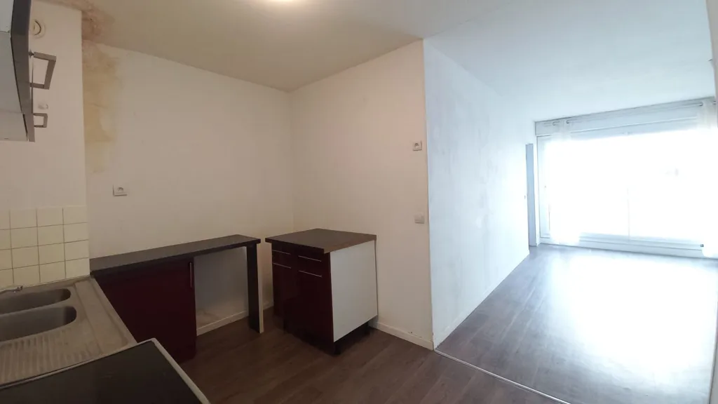 Cucina - Apartment with Garden View in Nantes