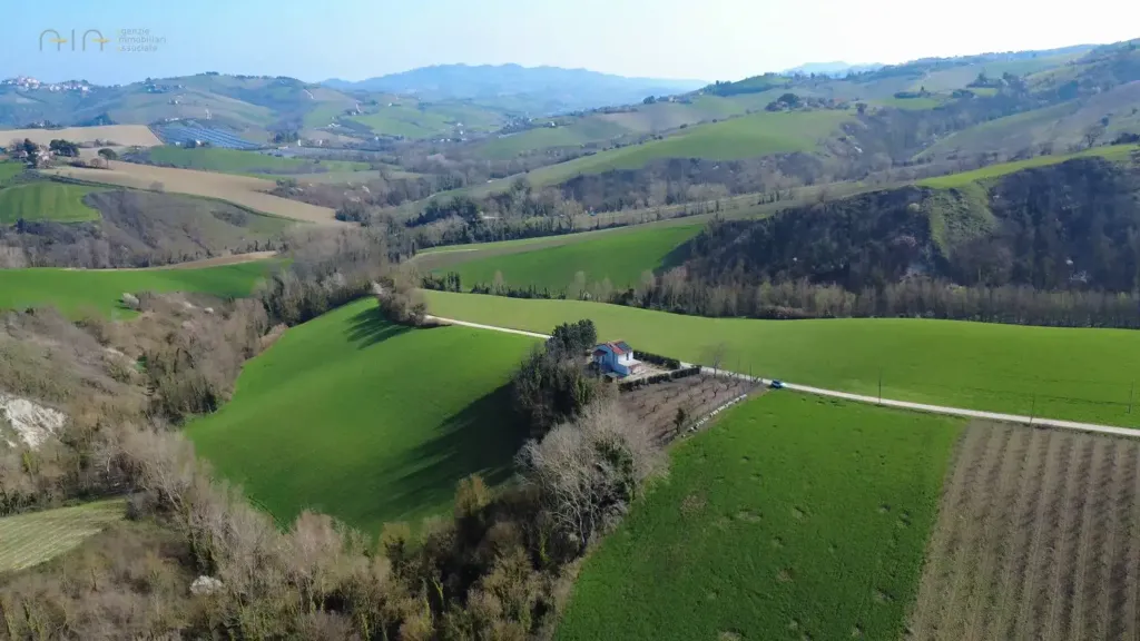 Vue aérienne - Rustic House with Garden in Castignano