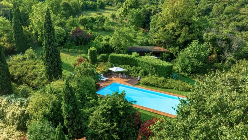 Õhuvaade - Villa with Private Park in Collebeato