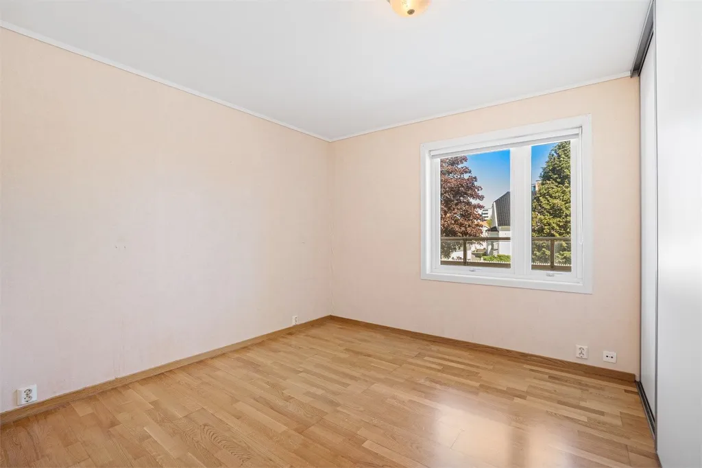 Pièces - 3-Bedroom Apartment with Terraces in Lund