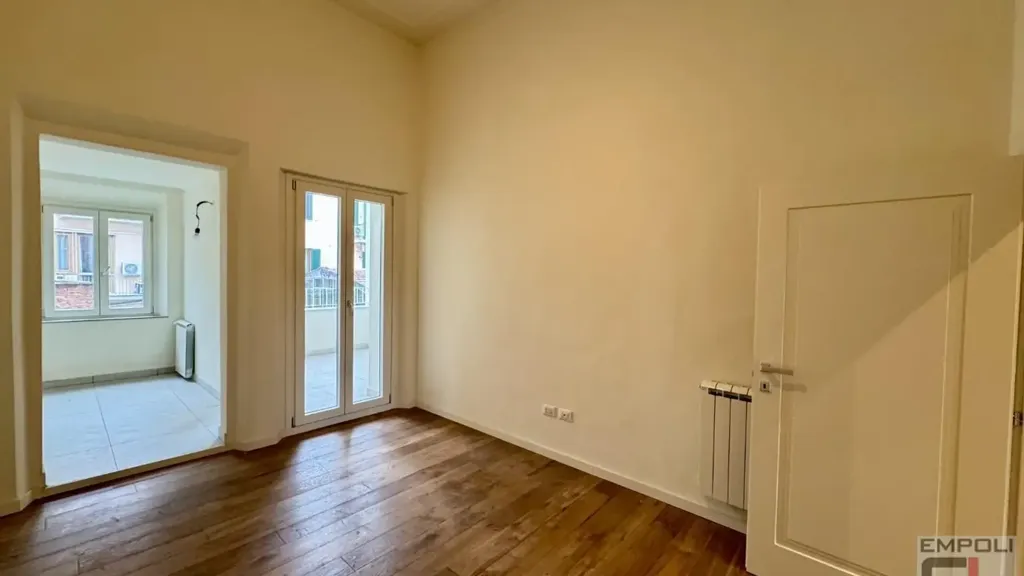 Pièces - Central 3-Bedroom Apartment in Empoli
