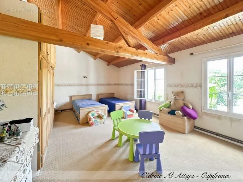 Chambres - Propriété de Caractère avec Piscine à Saint-Xandre