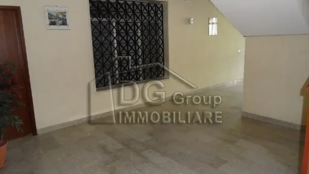 Esik - Bright Apartment with Balcony in Alcamo