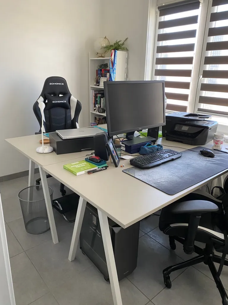 Studio - Bright 2-Bedroom Apartment in Andenne