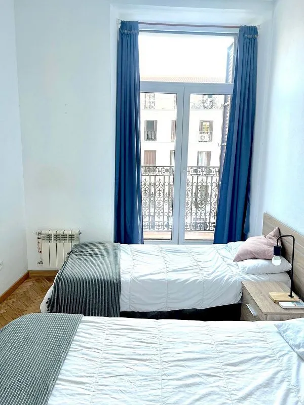 Chambres - Furnished Flat with Balcony in Gran Vía
