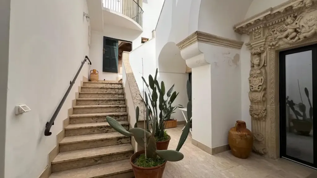 Pièces - Historic Apartment with Garden in Copertino