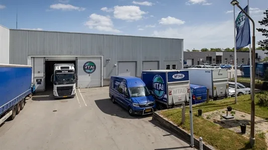 Esterno - Warehouse with Office Space in Albertslund