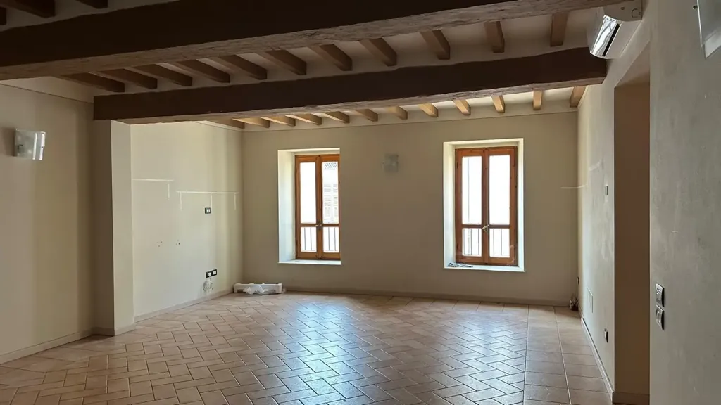 Toad - Independent House with Commercial Space in Cortemaggiore