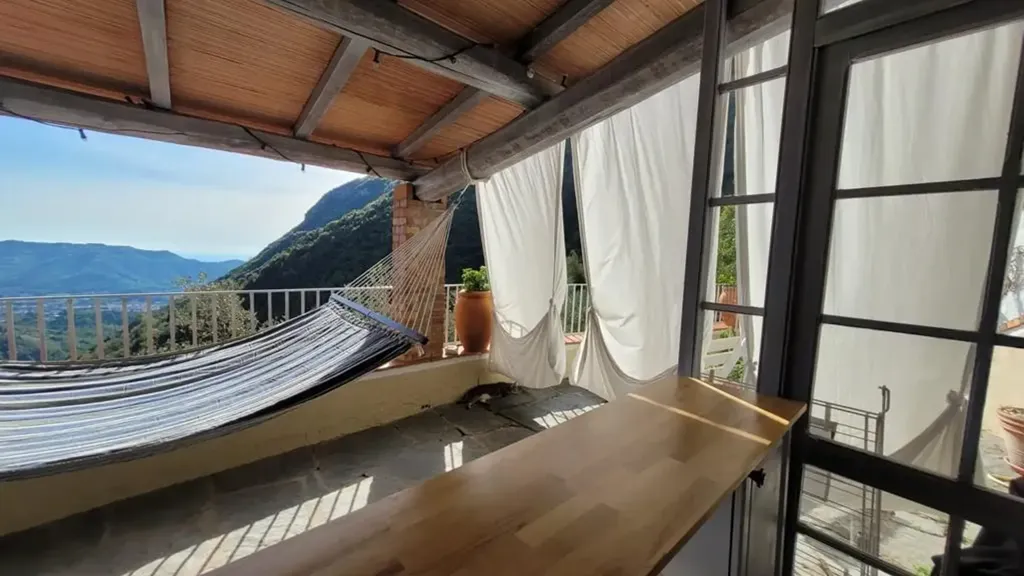 Terrasse - Restored Hilltop House with Sea View, Camaiore