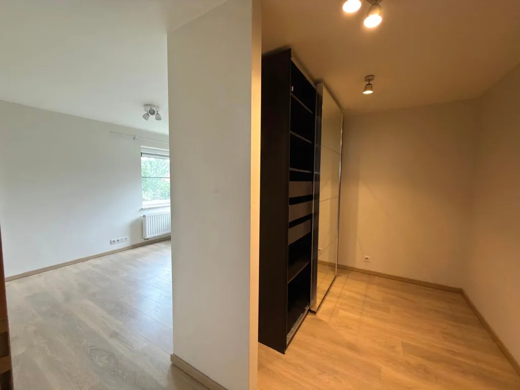 Rooms - Contemporary Villa with Garden in Wavre