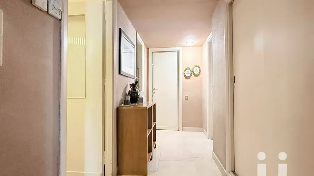 Entrée - Apartment with Five Balconies in Ostiense