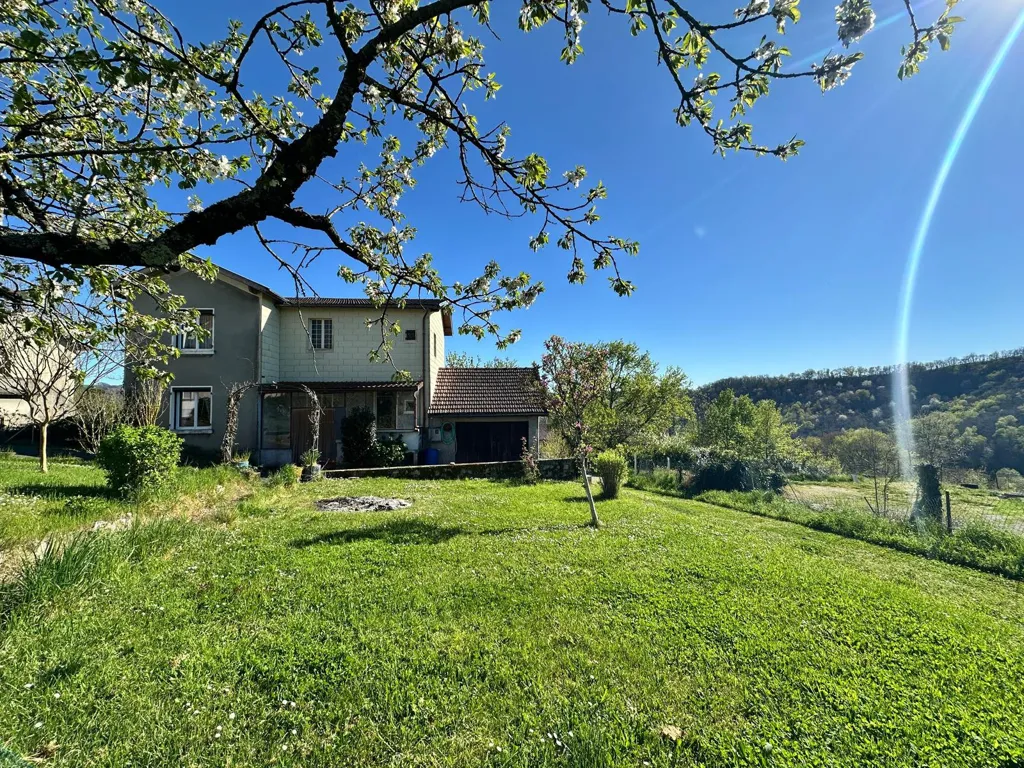 Aed - Charming House with Garden in Cransac